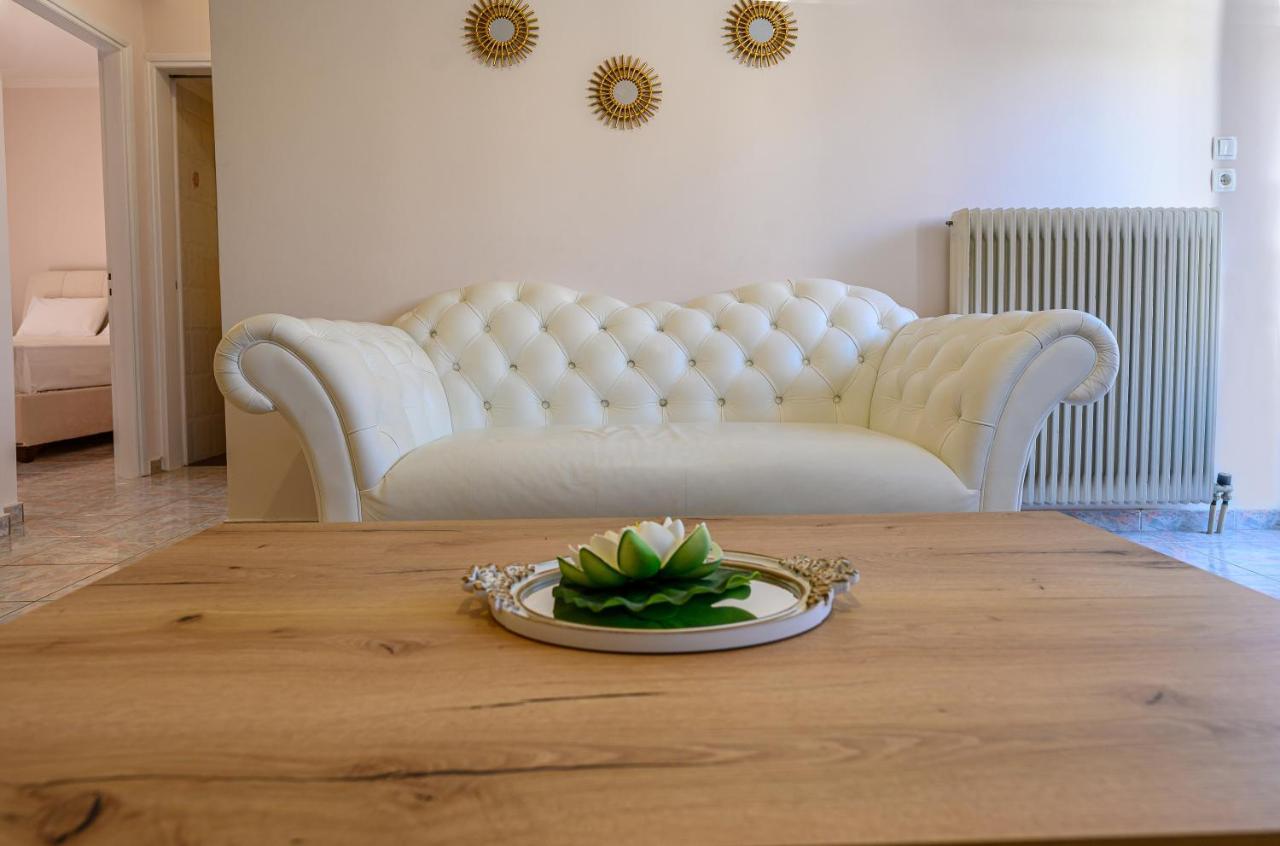 Flower Apartment Preveza Exterior photo