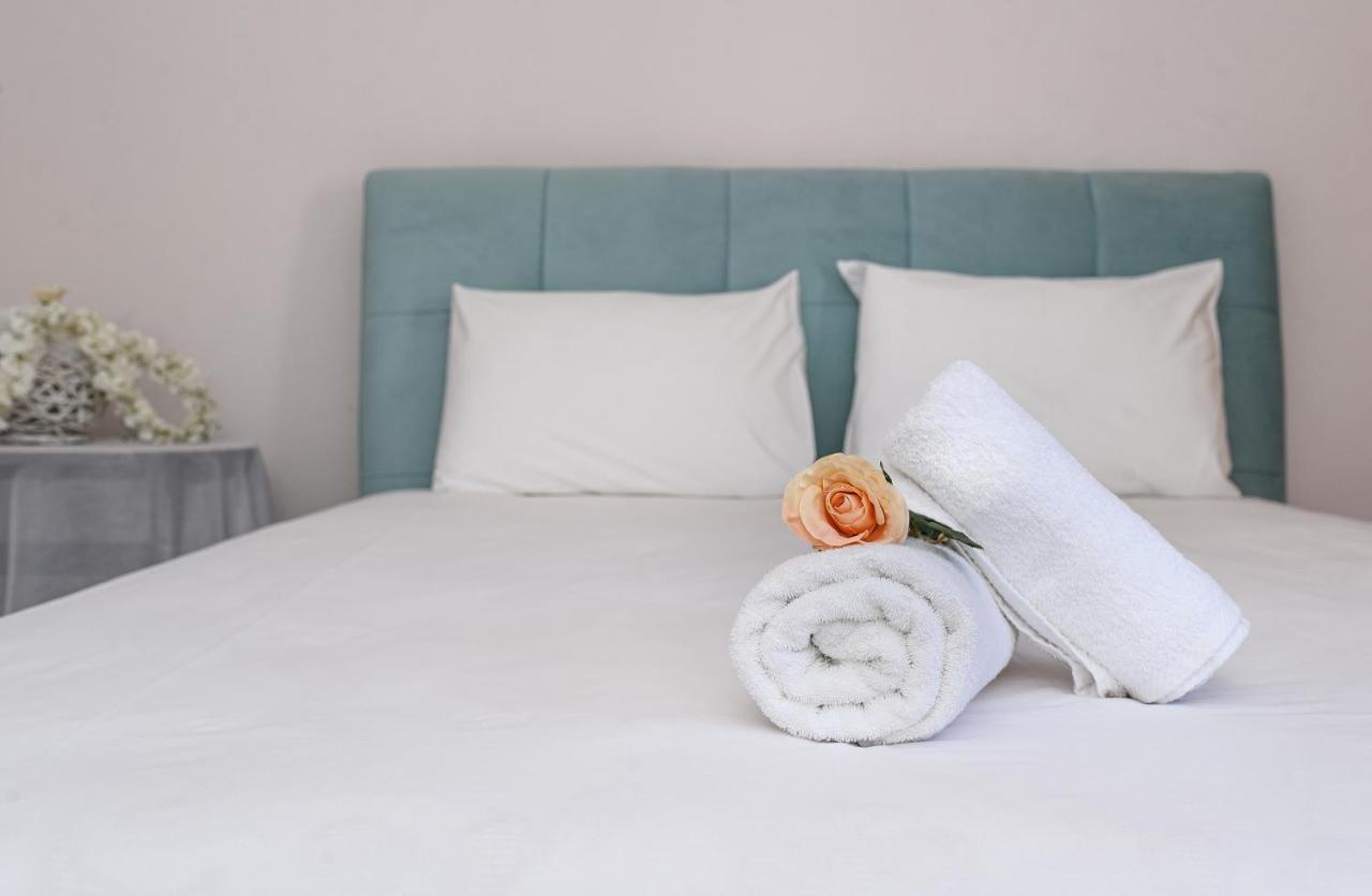 Flower Apartment Preveza Exterior photo